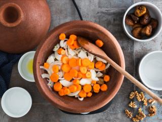 LAMM TAJINE MIT WALNÜSSEN UND FEIGEN